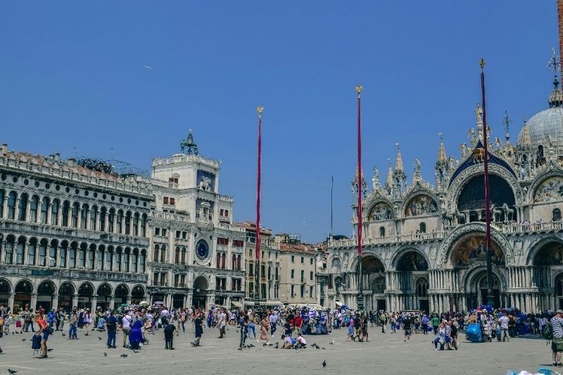 Budget-friendly honeymoon in Europe